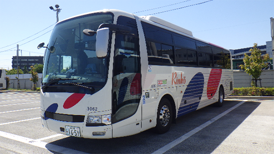 川崎鶴見臨港バス：川崎駅～浮島間で着席バスの実証実験を実施