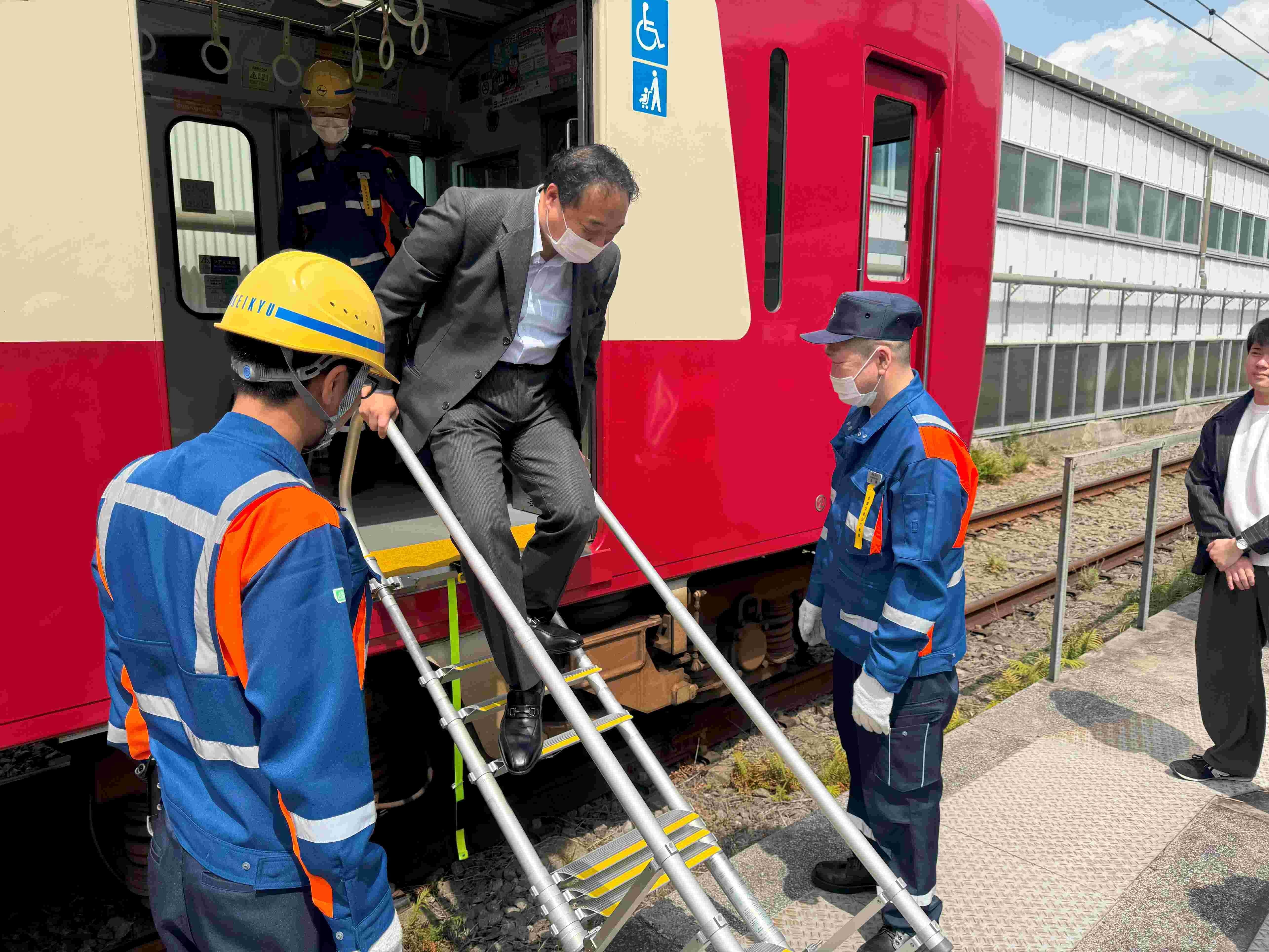 非常脱出ハシゴ.jpg