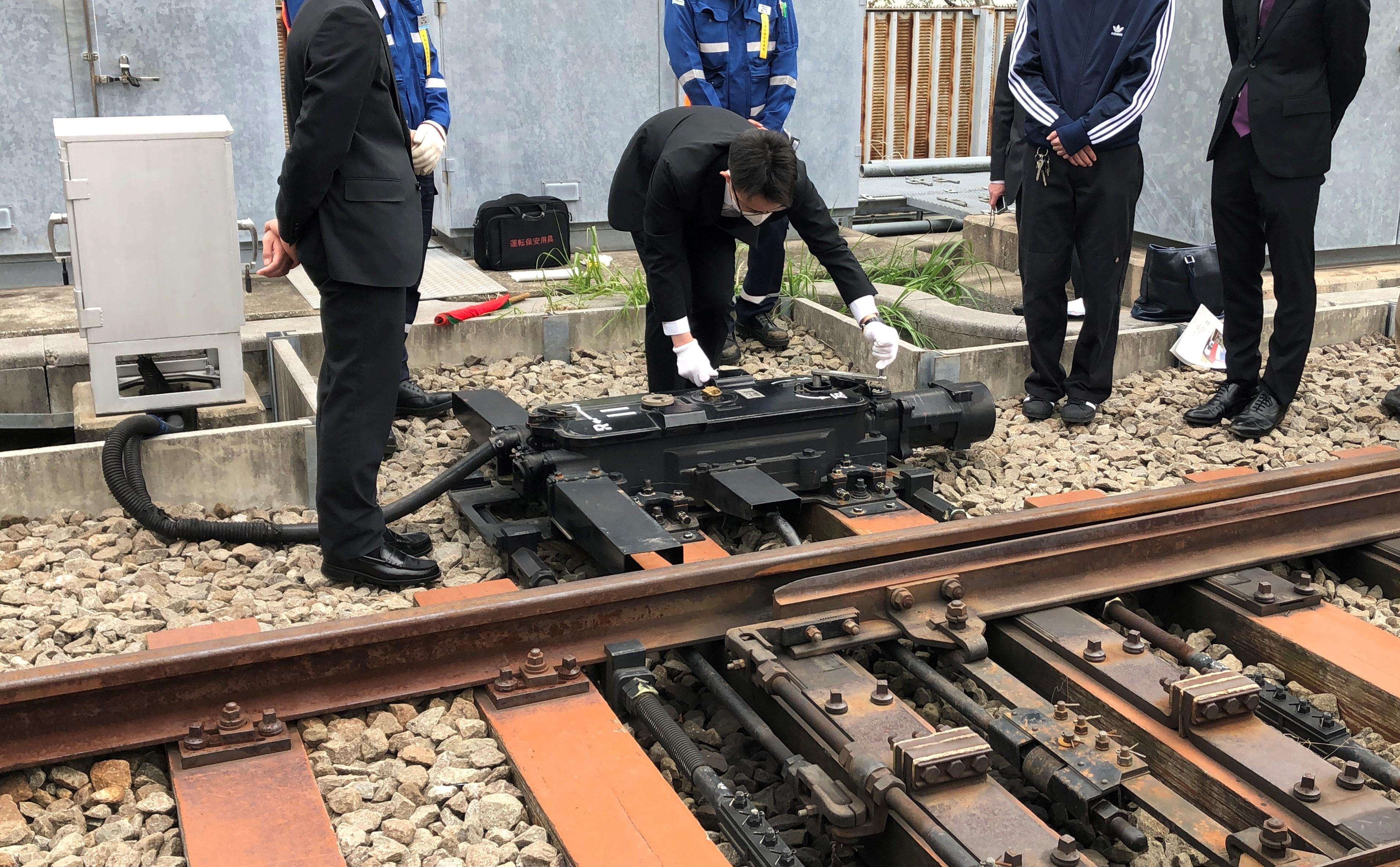 電気転てつ機の手動扱い.jpg