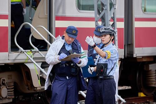 60_警察による事故状況の確認.jpg